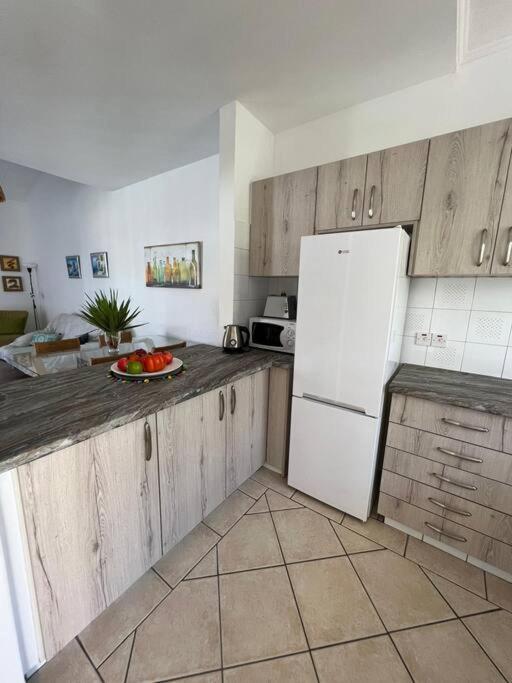 The Best Prime Location Lovely 1 Bedroom Apartment Paphos Extérieur photo